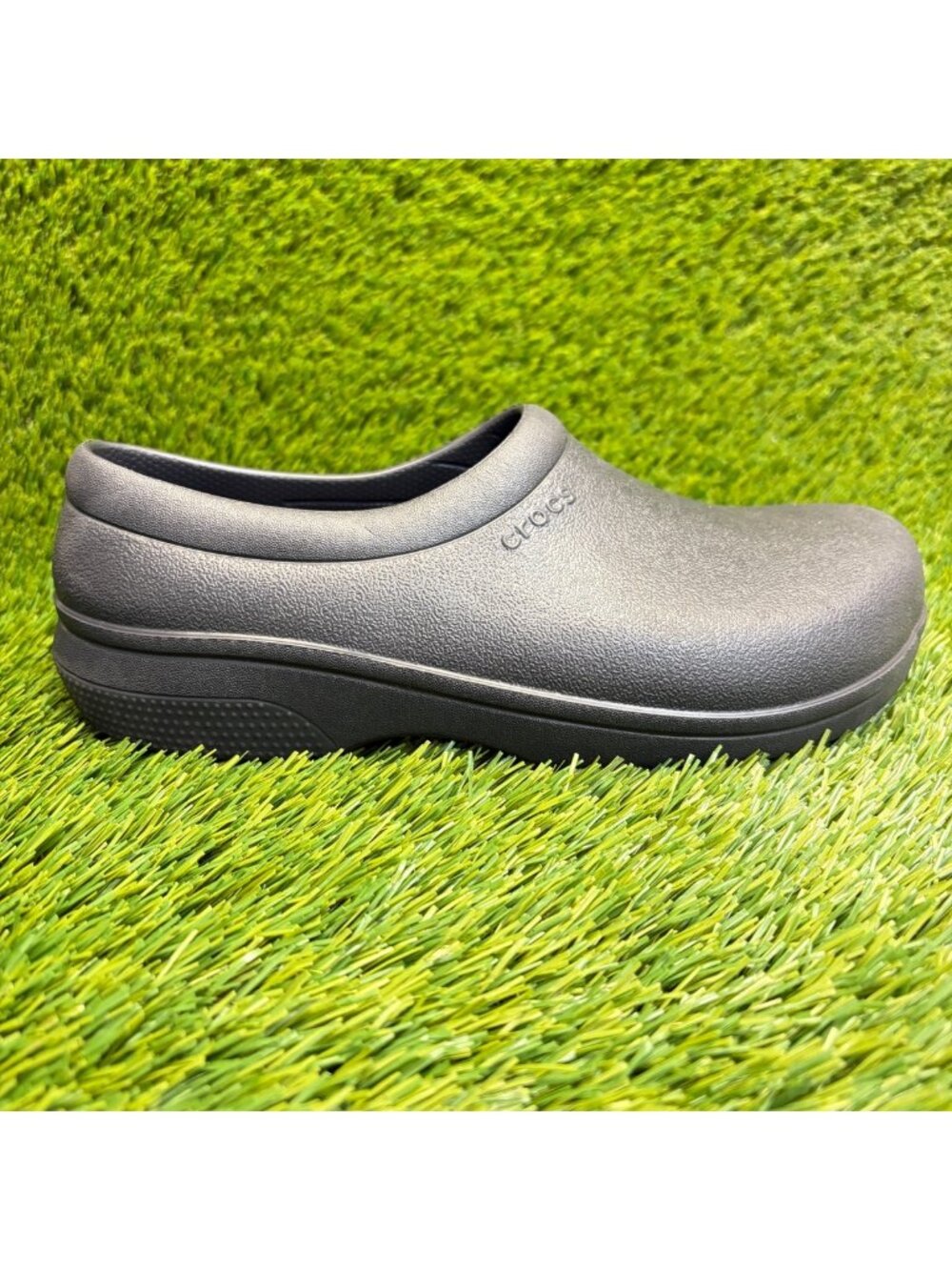 Crocs On-The-Clock Womens Size 8 Black Slip Resistant Work Chef Nursing Clogs